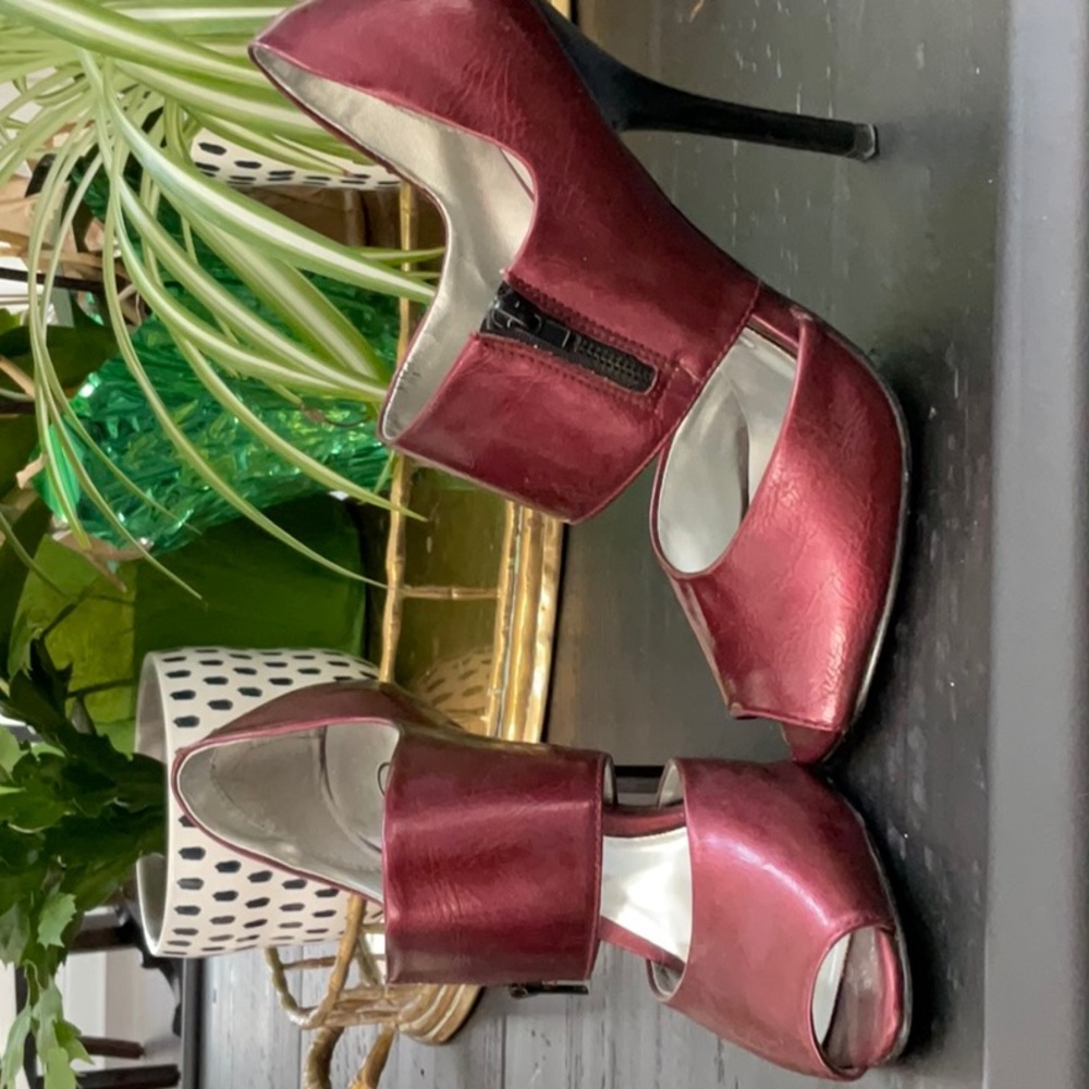 Carlos Santana Shoes